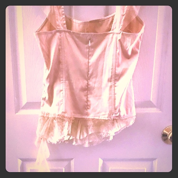 Buy 1 Get 1 FREE🌸H&M Haute Couture Top🌸 - Picture 2 of 4